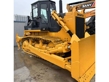 Buldozers SHANTUI