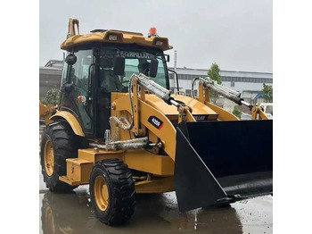 Ekskavators-iekrāvējs CATERPILLAR 420F