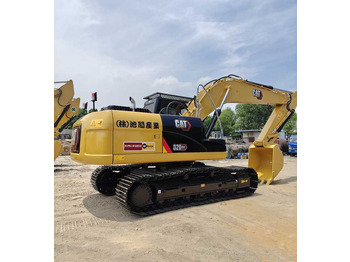 Kāpurķēžu ekskavators CATERPILLAR 320GC