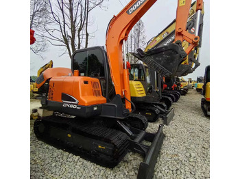 Kāpurķēžu ekskavators DOOSAN DX60