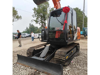 Kāpurķēžu ekskavators Used HITACHI ZX-70: foto 4
