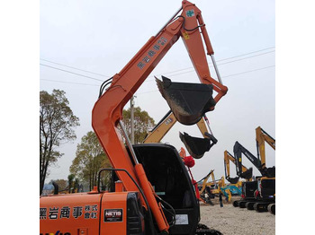 Kāpurķēžu ekskavators Used HITACHI ZX-70: foto 5