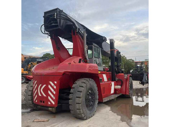 Sānu konteineru krāvējs KALMAR