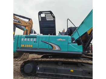 Kāpurķēžu ekskavators KOBELCO