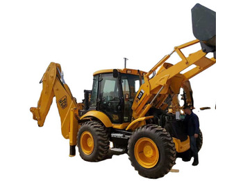 Ekskavators-iekrāvējs JCB 3CX