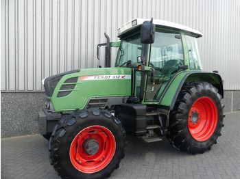 Traktors FENDT 312 Vario
