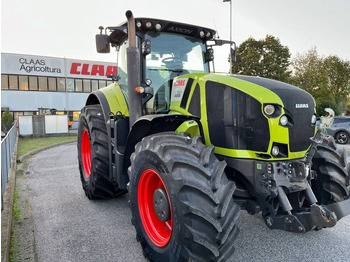 Traktors CLAAS Axion 940