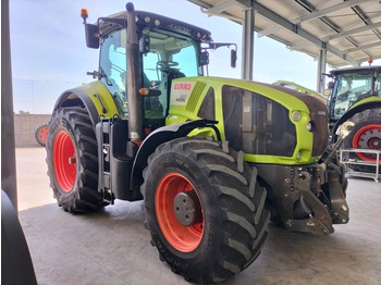 Traktors CLAAS Axion 950