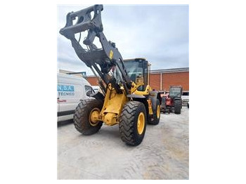 Riteņu iekrāvējs VOLVO L70H