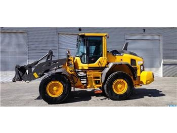 Riteņu iekrāvējs VOLVO L70H