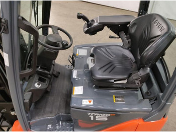 Elektroiekrāvējs Toyota: foto 3