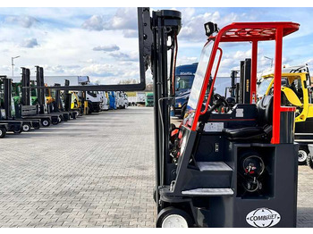 Četru pušu autokrāvējs COMBILIFT