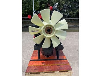 Jaunā Dzinējs - Ekskavators KOMATSU 6D107E-1: foto 3