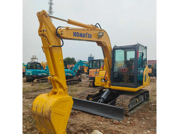 Kāpurķēžu ekskavators KOMATSU PC70-8