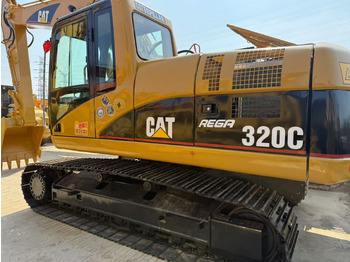 Ekskavators CATERPILLAR 320CL