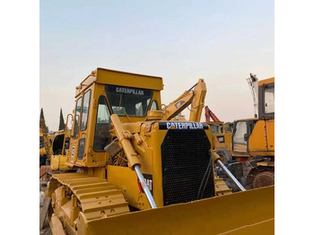 Buldozers