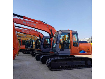 Kāpurķēžu ekskavators HITACHI ZX120