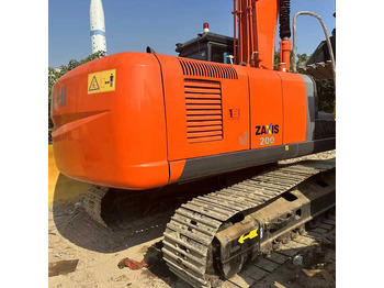 Kāpurķēžu ekskavators HITACHI ZX200