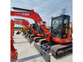 Ekskavators KUBOTA U25