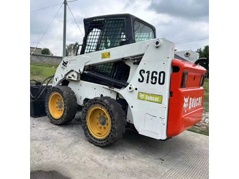Kompaktiekrāvējs BOBCAT S160