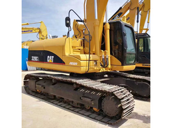 Kāpurķēžu ekskavators CATERPILLAR 320CL