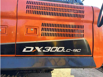 Kāpurķēžu ekskavators Used Digger DOOSAN DX300 Construction Machinery Construction Digger Used DOOSAN DX300 Cheap Excavator: foto 3