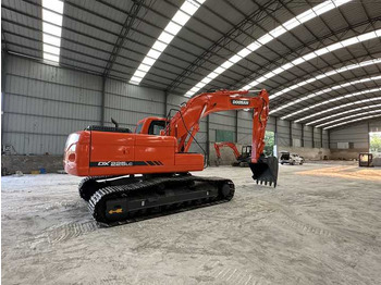 Kāpurķēžu ekskavators Used Digger Doosan DX225LC-9T Construction Machinery Construction Digger Used Doosan DX225LC-9T Cheap Excavator: foto 5