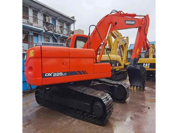 Ekskavators DOOSAN DX225LC