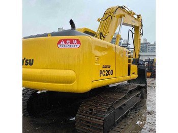 Kāpurķēžu ekskavators KOMATSU PC220-6