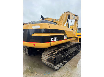 Kāpurķēžu ekskavators CATERPILLAR 325B