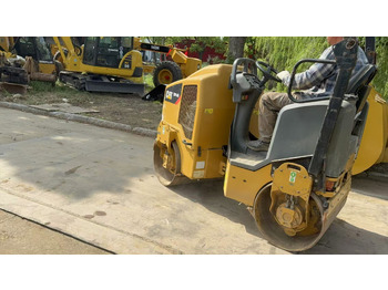 CATERPILLAR CB14B līzingu CATERPILLAR CB14B: foto 4