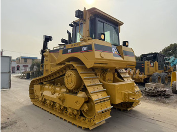 Buldozers CATERPILLAR D8T