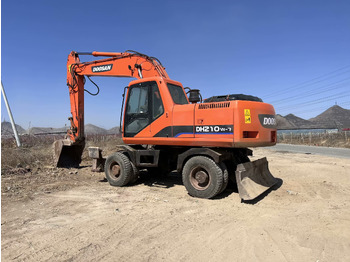 Riteņu ekskavators DOOSAN DH210W-7
