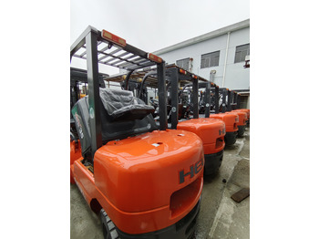 Dīzeļiekrāvējs HELI