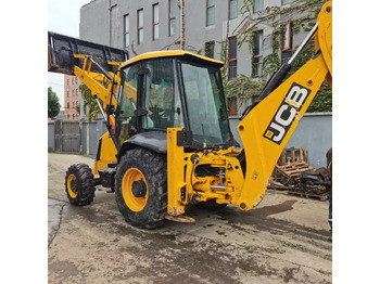 JCB 3CX līzingu JCB 3CX: foto 1