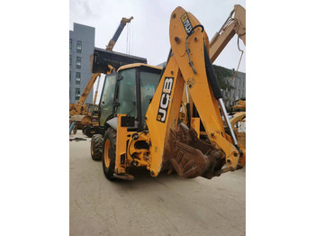 JCB 3CX līzingu JCB 3CX: foto 3