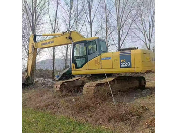 Kāpurķēžu ekskavators KOMATSU PC220-7