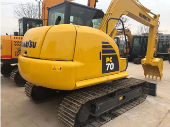 Kāpurķēžu ekskavators KOMATSU PC70-8: foto 2