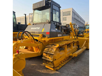 Buldozers SHANTUI