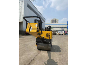 Ceļu veltnis SHANTUI