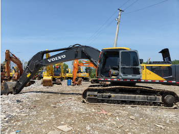 Kāpurķēžu ekskavators VOLVO EC300