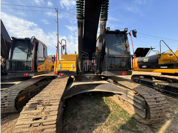 Kāpurķēžu ekskavators VOLVO EC300: foto 4