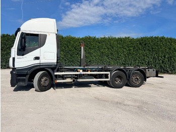 Pacēlājs ar āķi IVECO Stralis 460