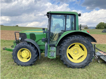 Traktors JOHN DEERE 6320