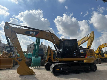 Kāpurķēžu ekskavators CATERPILLAR 320D2