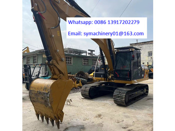 Kāpurķēžu ekskavators CATERPILLAR 320D2