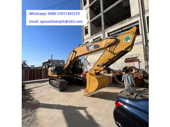Kāpurķēžu ekskavators CATERPILLAR 320D