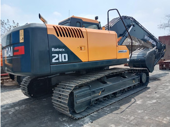 Kāpurķēžu ekskavators HYUNDAI R210
