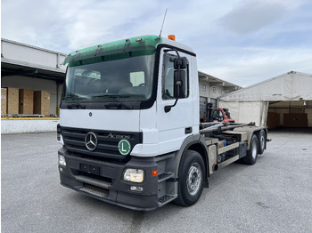 Pacēlājs ar āķi MERCEDES-BENZ Actros
