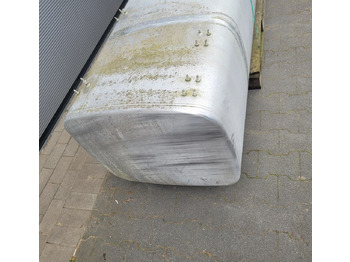 Degvielas tvertne - Kravas automašīna ZBIORNIK PALIWA DAF 690L 1945569 60X68X195CM CHWALIM116: foto 3 Degvielas tvertne - Kravas automašīna ZBIORNIK PALIWA DAF 690L 1945569 60X68X195CM CHWALIM116: foto 3